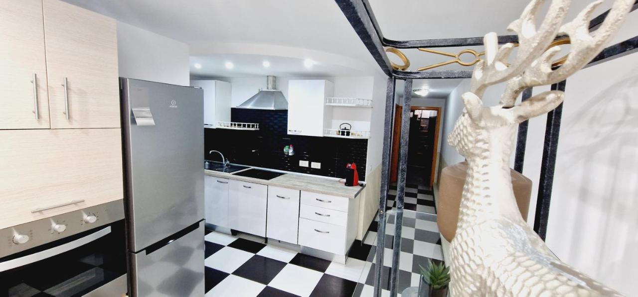 Elegant 3 Bedrooms, Wifi Free Costa Adeje  Bagian luar foto